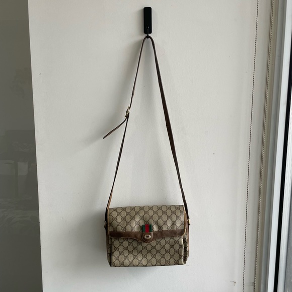 Vintage Gucci flap shoulder bag - Picture 3 of 16